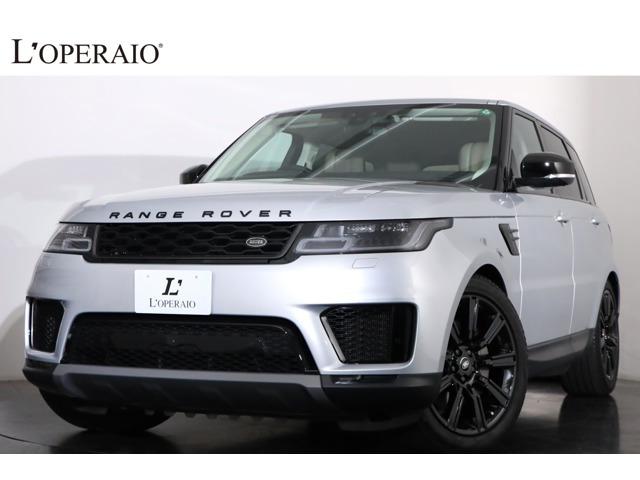 レンジローバーの誕生50周年を記念した限定車 です。専用の外装カラーに加えて各部がブラックアウ...
