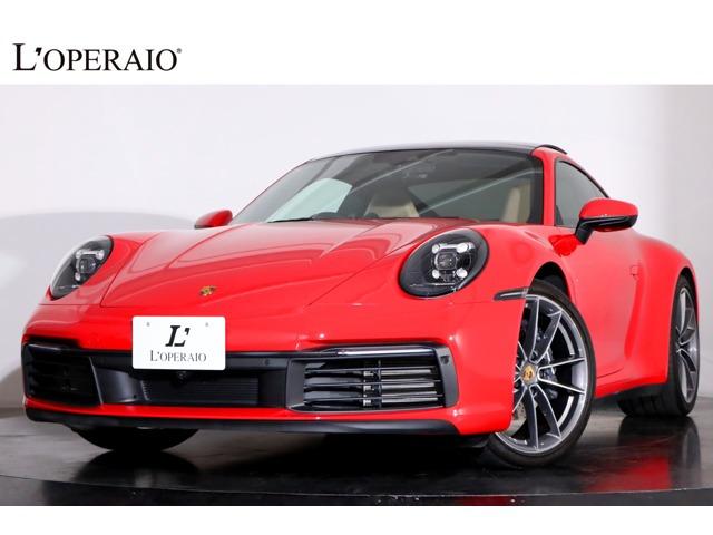 人気オプション満載の992カレラでございます。ガーズレッドに内装はベージュという上品にまとまっ...