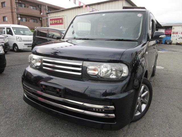 外装は色艶がありキズヘコミの少ない、とても綺麗な車です。現車確認をオススメします。