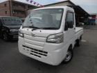外装は色艶がありキズヘコミの少ない、とても綺麗な車です。現車確認をオススメします。