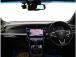 お車選びをお楽しみ頂けるよう、在庫車の展示スペースを十分に確保しております。