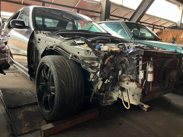 1995年式 BCNR33GT-R 事故現状車