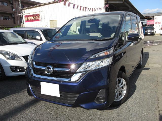 外装は色艶がありキズヘコミの少ない、とても綺麗な車です。現車確認をオススメします。