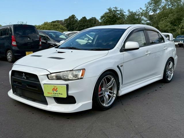 数ある中より当店のお車をご覧頂き誠にありがとうございます。この度業販サイトオートサーバーより加...